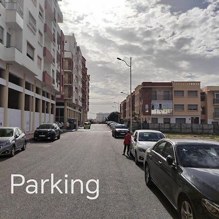 Appartement sympa à 10 min de la plage Agadir Esterno foto